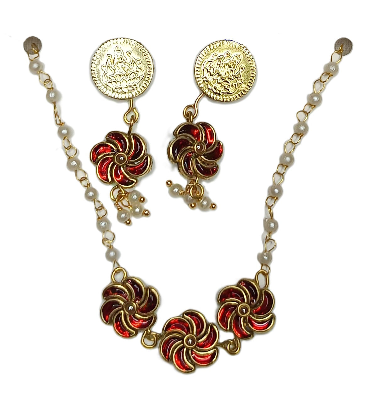 Alluring Kundan Stone Choker and Earrings set