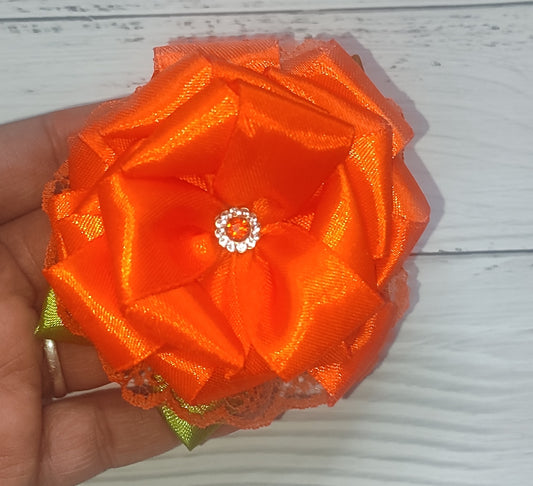 Radiant Rose Model Ribbon Hair Clip (Single Piece)