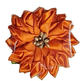 Grand Looking Shell Shaped Ribbon Hair Clip (Single Piece)
