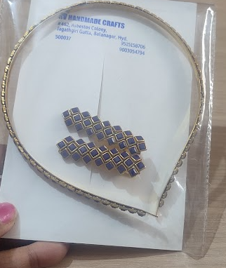 Appealing Kundan Stone Head Band with Alligator Clips