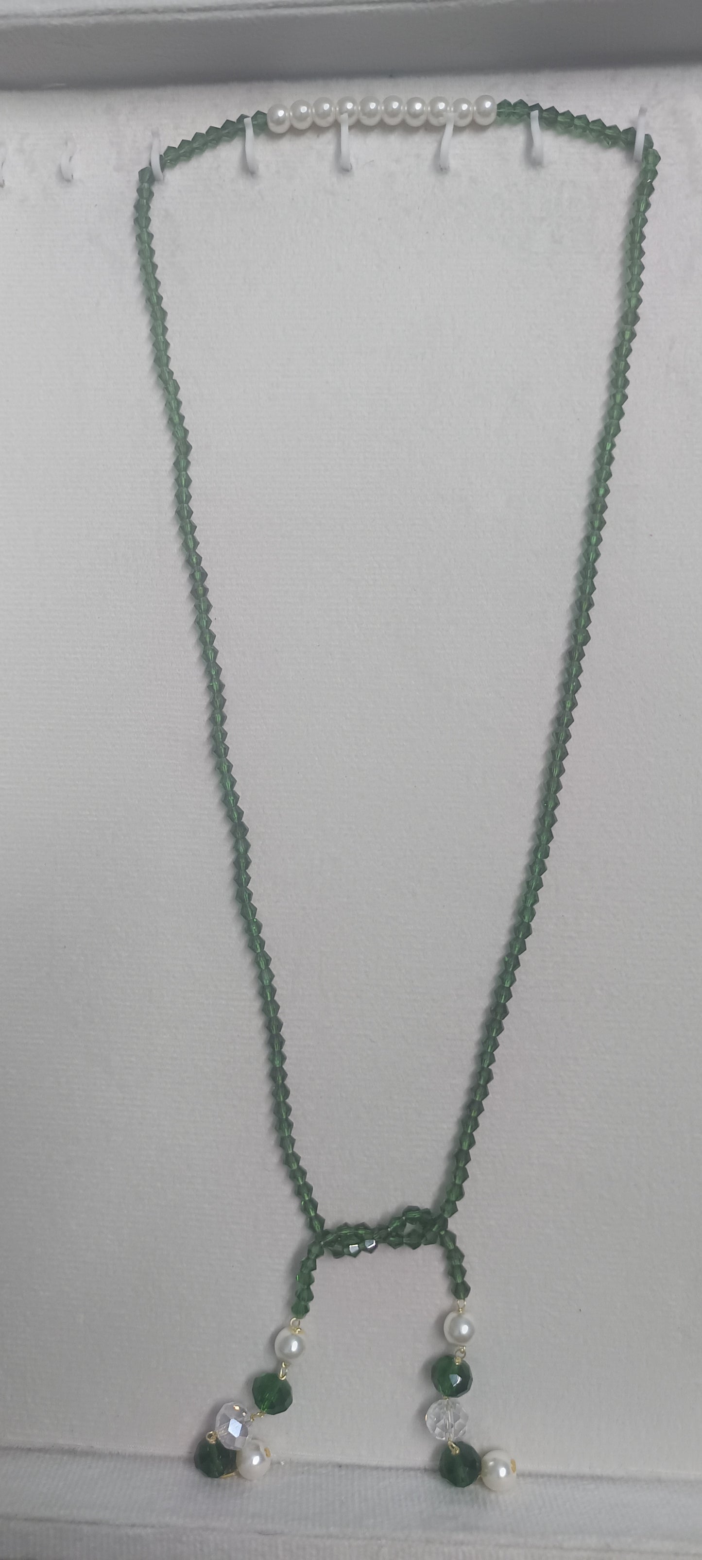 Stunning Single Layered Inverse Necklace